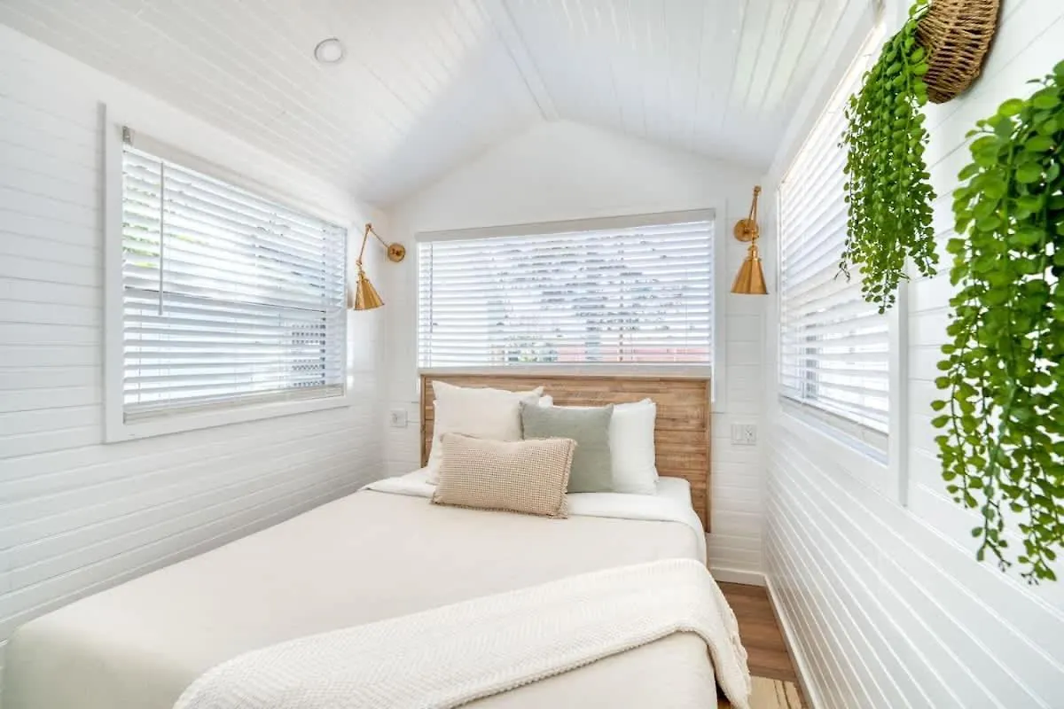 Stay Portland - Teal & Terrazzo Bright Portland Tiny Home 0*,  United States
